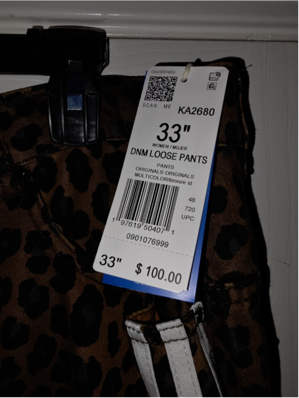 NWT Adidas Leopard Print Denim Loose Jeans Women’s Size 33 KA2680 - Picture 9 of 9